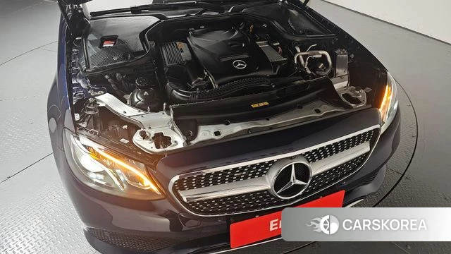 Mercedes-Benz E-Class W213 id 4873309 из Кореи 28