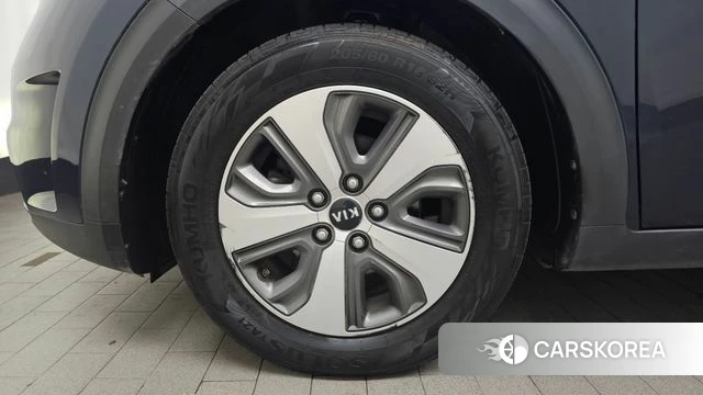 Kia Niro id 4496884 из Кореи 15