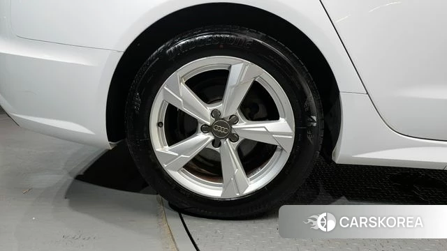 Audi New A6 id 4357051 из Кореи 15