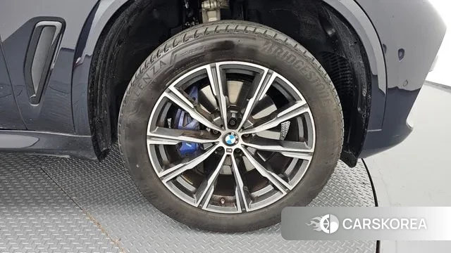 BMW X5 (G05) id 3390439 из Кореи 15