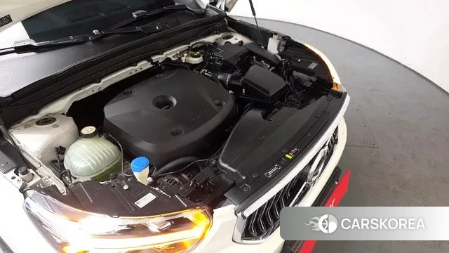 Volvo XC40 id 3736919 из Кореи 15