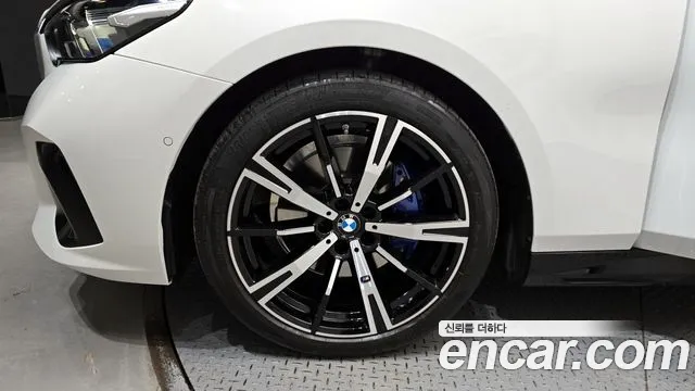 BMW 5 Series (G60) id 2677673 из Кореи 15