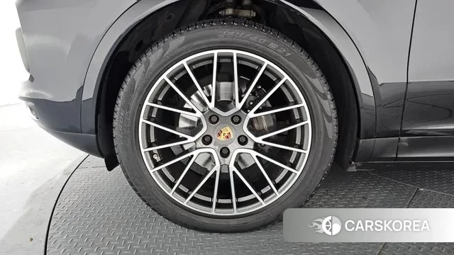 Porsche Cayenne (PO536) id 3468744 из Кореи 15