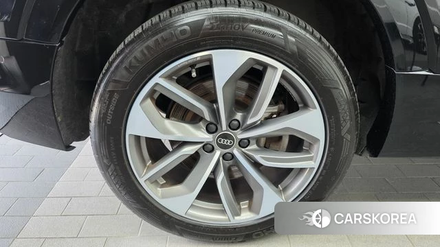 Audi e-Tron id 4593261 из Кореи 28