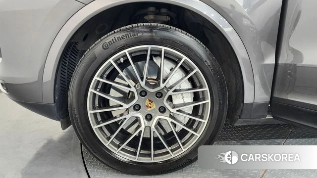 Porsche Cayenne (PO536) id 4383977 из Кореи 32