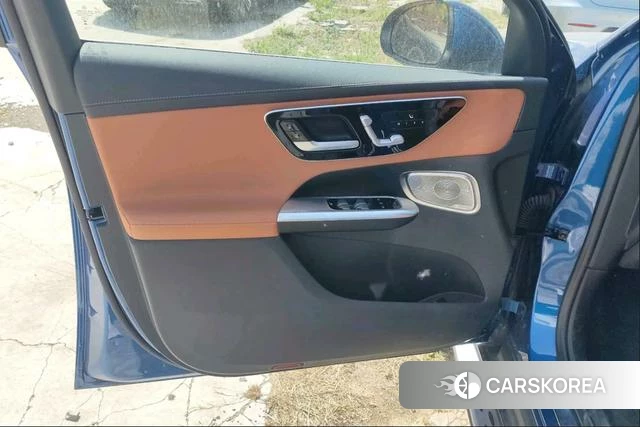 Mercedes-Benz GLC 2023 Синий из Китая, фото 5