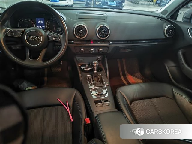 Audi A3 2021 Белый из Китая, фото 5