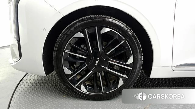 Kia The New K8 Hybrid id 3805076 из Кореи 16