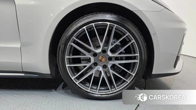 Porsche Panamera (976) id 3864079 из Кореи 15