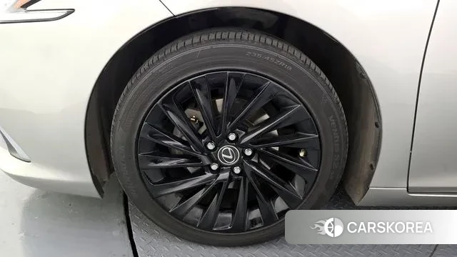 Lexus ES300h 7th generation id 3760973 из Кореи 15