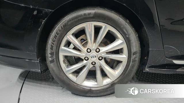 Kia The New Carnival id 4530234 из Кореи 30