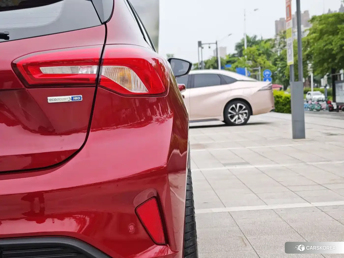 Ford Fox id 4548318 из Китая 17