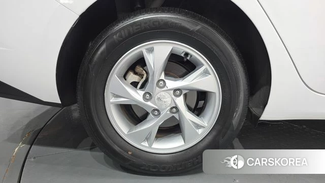Hyundai Avante (CN7) id 4476132 из Кореи 27