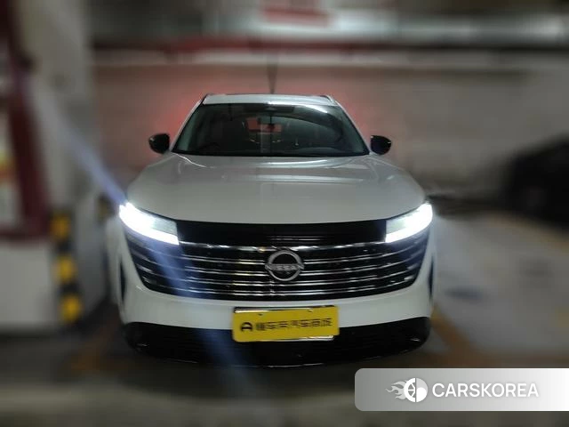 Nissan Exploring the land 2026 Белый из Китая, фото 5