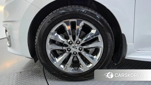 Kia All New Carnival id 4203975 из Кореи 15