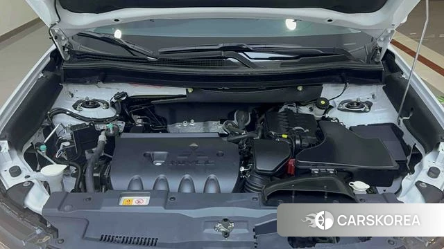 Mitsubishi  Outlander id 4241046 из Китая 14