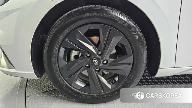 Hyundai Avante (CN7) id 3903388 из Кореи 15