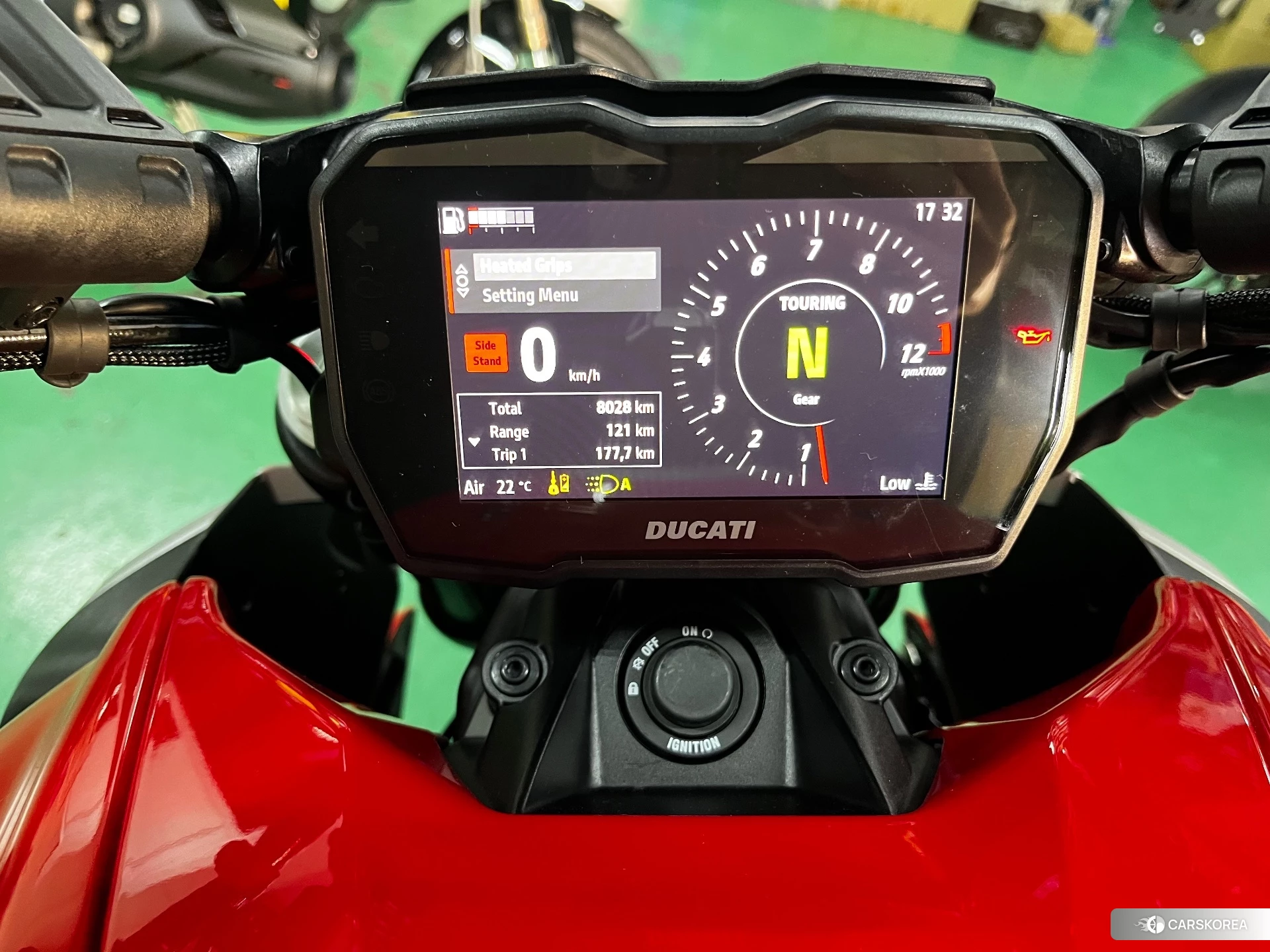 Ducati DIAVEL V4 id 4191879 из Японии 6