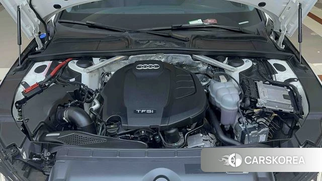 Audi A4L id 4240988 из Китая 14