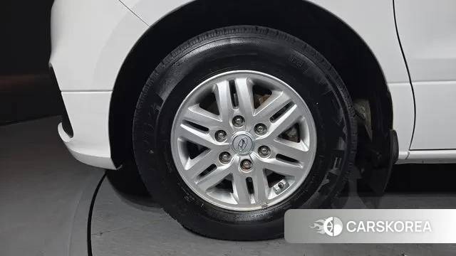 Hyundai The New Grand Starex id 3698836 из Кореи 15