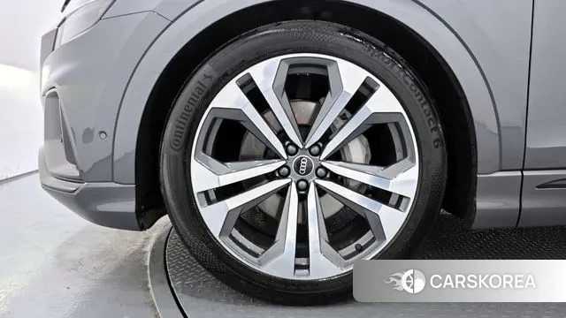 Audi Q8 (4M) id 3360223 из Кореи 15