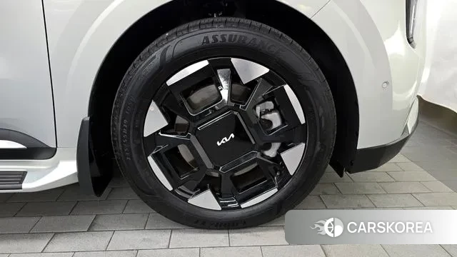 Kia The New Carnival 4th Generation id 3082652 из Кореи 15