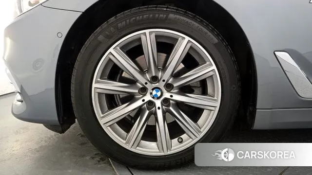 BMW 5 Series (G30) id 3789644 из Кореи 15