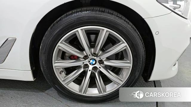 BMW 5 Series (G30) id 3845014 из Кореи 15