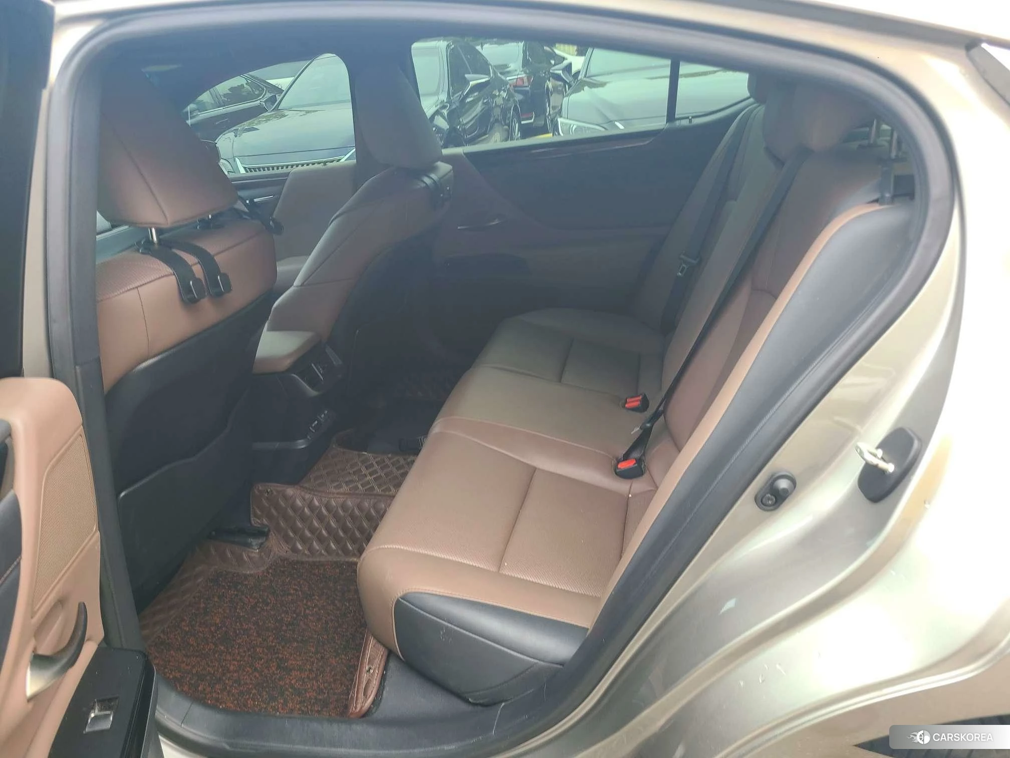 Lexus ES id 4426530 из Китая 7