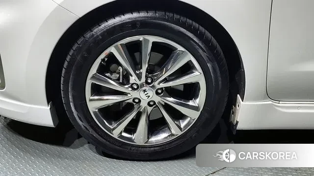 Kia The New Carnival id 3018698 из Кореи 15