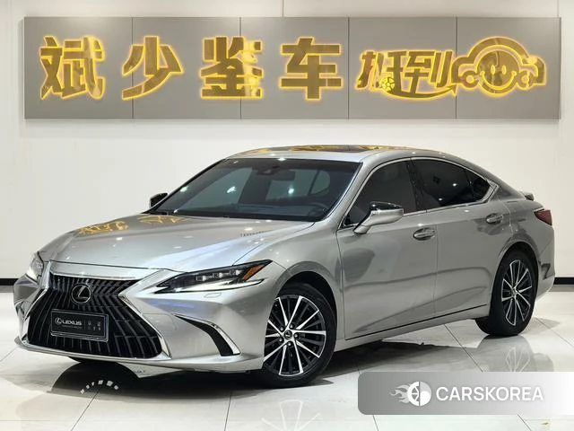 Lexus ES 2024 Серебристо-серый из Китая, фото 6