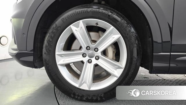 Audi Q8 (4M) id 4641877 из Кореи 30