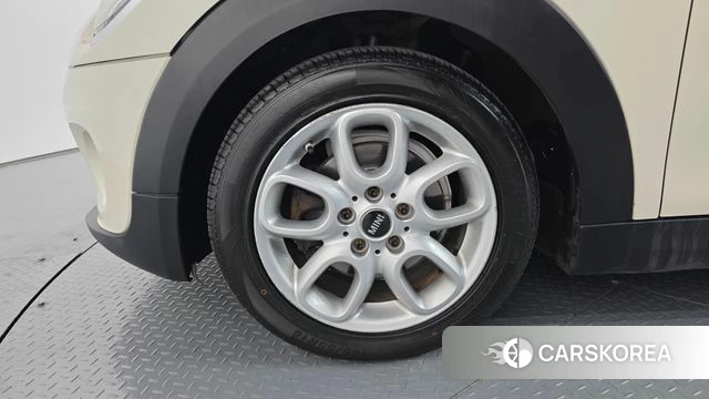 Mini Cooper Convertible id 4310764 из Кореи 15