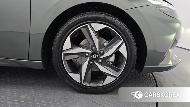 Hyundai Avante (CN7) id 3616304 из Кореи 15