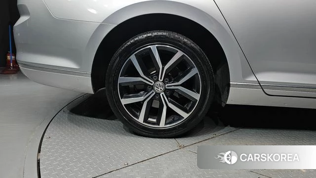Volkswagen Passat GT (B8) id 4552053 из Кореи 15
