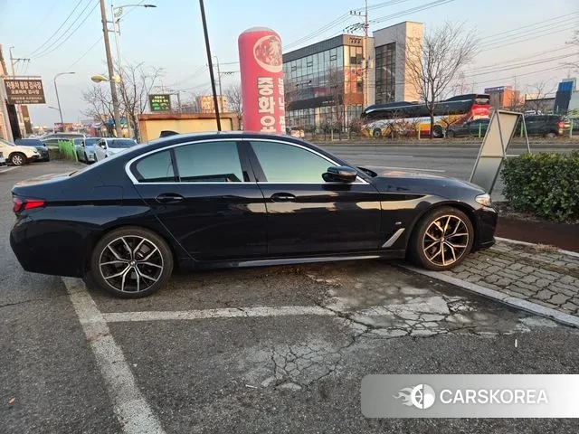 BMW 5 Series (G30) 2021 Черный из Кореи, фото 5