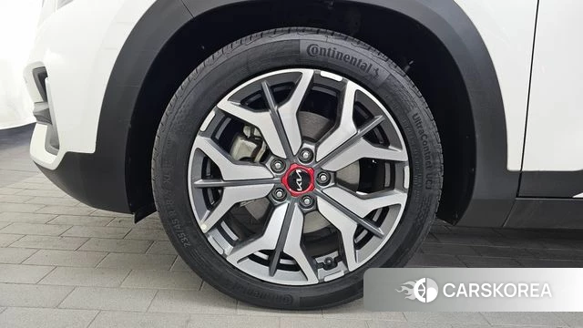 Kia Seltos id 4444092 из Кореи 29