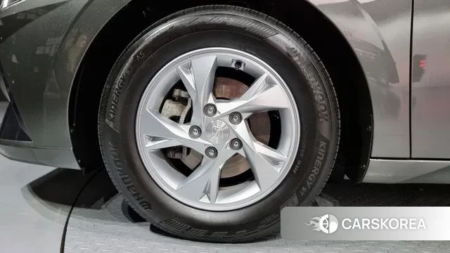 Hyundai Avante (CN7) id 3053827 из Кореи 15