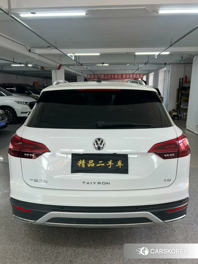 Volkswagen Tanyue 2022 Белый из Китая, фото 5