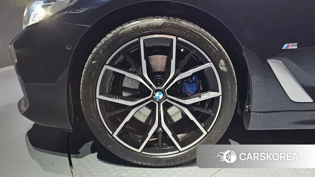 BMW 5 Series (G30) id 3437573 из Кореи 15