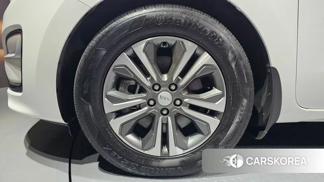 Kia The New Carnival id 4286069 из Кореи 15