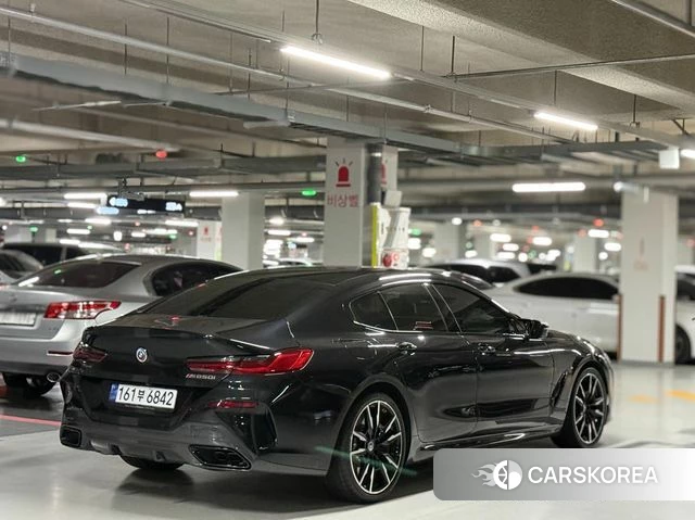 BMW 8 Series (G15) 2023 Черный из Кореи, фото 5