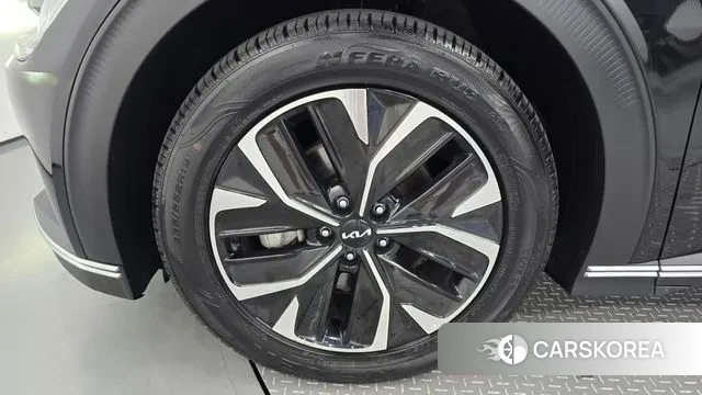 Kia EV6 id 3017230 из Кореи 15