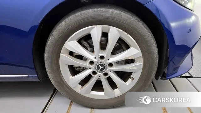Mercedes-Benz C-Class W205 id 2995443 из Кореи 15