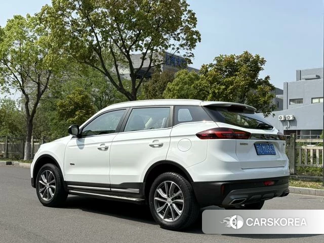 Geely Automobile Boyue 2019 Белый из Китая, фото 5