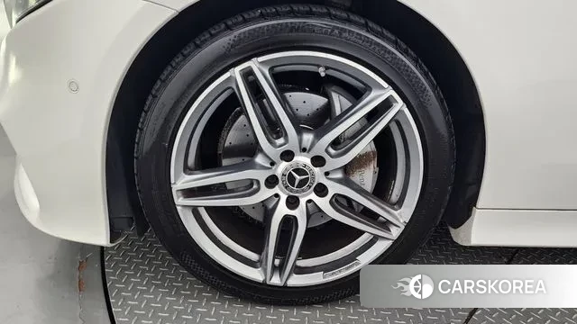 Mercedes-Benz E-Class W213 id 2971321 из Кореи 15