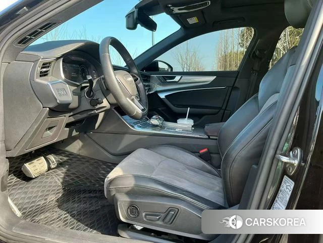 Audi A6L 2022 Черный из Китая, фото 5