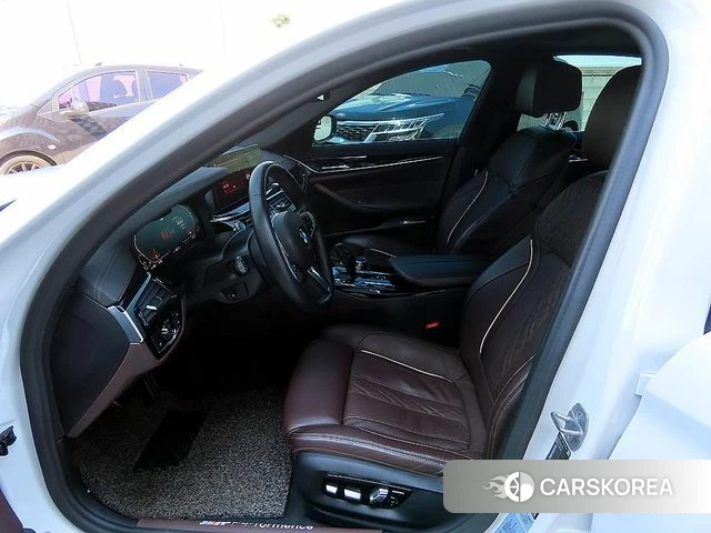 BMW 5 Series (G30) id 4367663 из Кореи 15