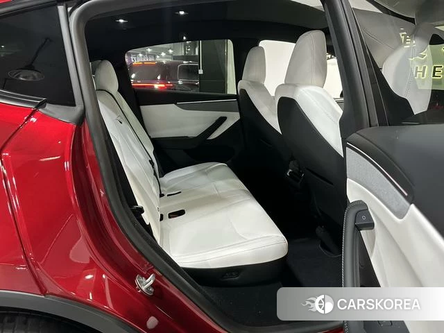 Tesla Model Y id 4228548 из Китая 10
