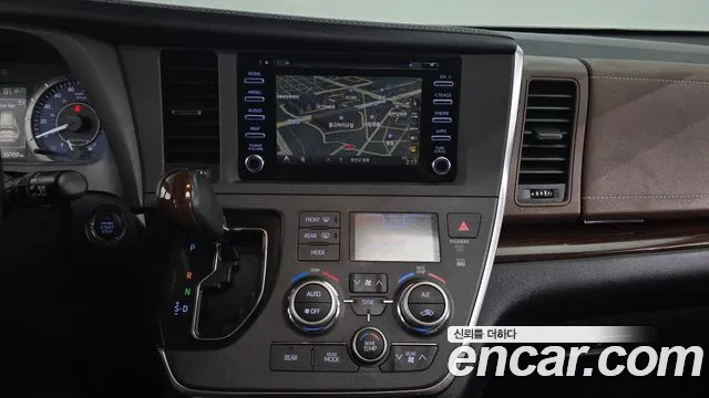 Toyota Sienna id 2760618 из Кореи 15